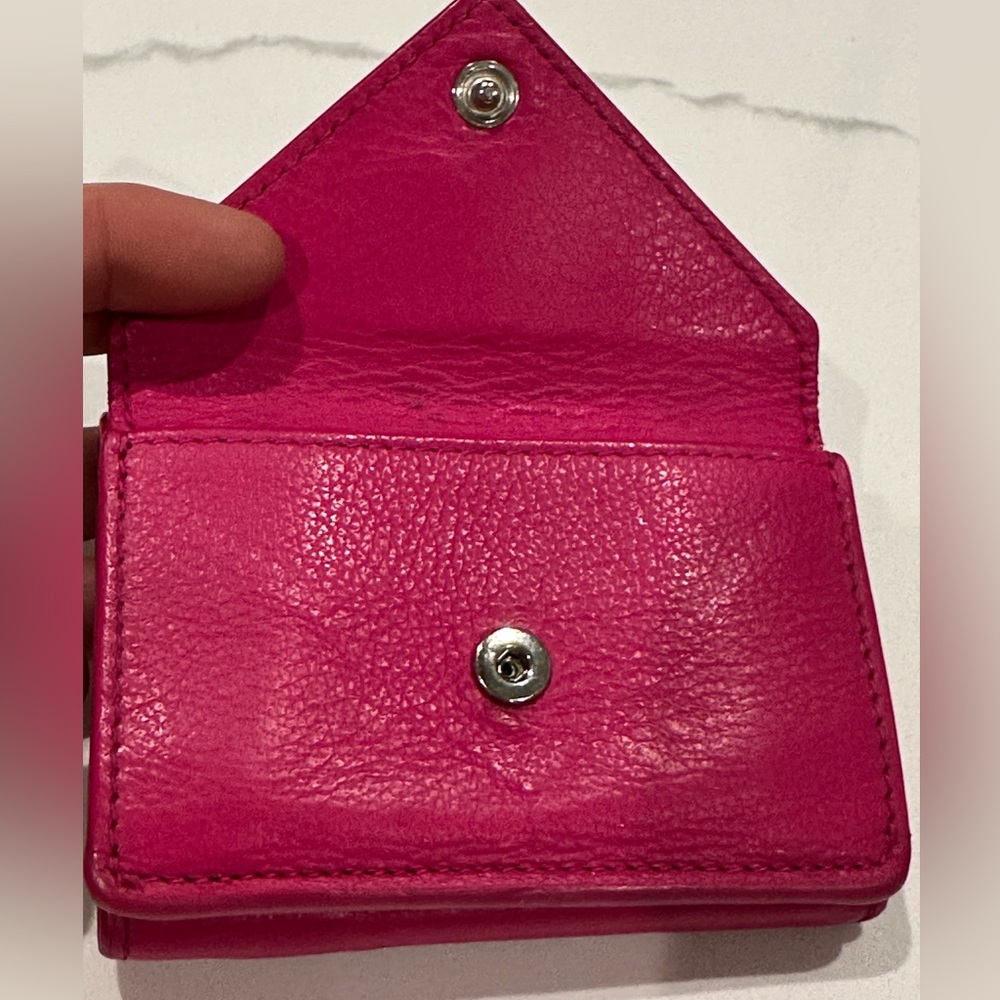 Balenciaga Trifold Wallet - Picture 5 of 8